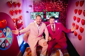 ProSieben: Wie wird ein Date zur Fremdscham-Show? "Sch&auml;m dich Reich!" mit den Wolter-Zwillingen und Komplizen Mark Forster und Annette Frier startet auf ProSieben