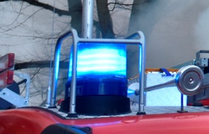 Feuerwehr Dortmund: FW-DO: Feuer in der Nordstadt-Personenrettung &uuml;ber Drehleiter
