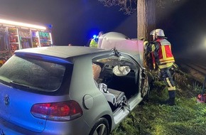 Feuerwehr Bergheim: FW Bergheim: Zwei Verletzte nach Verkehrsunfall in Bergheim