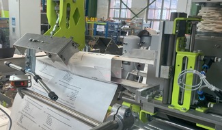GREIF-VELOX Maschinenfabrik GmbH: Greif-Velox ValvoDetect: Innovative system ensures precise powder filling, clean pallets