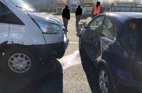 Polizeidirektion Worms: POL-PDWO: Worms - Autofahrer bei Wendemanöver verletzt