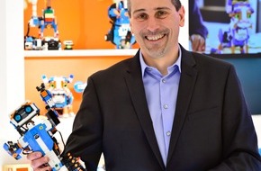 LEGO GmbH: LEGO GmbH zieht positive Bilanz, startet in ein Jahr mit Superhelden und begleitet Kinder weiter in der digitalen Welt