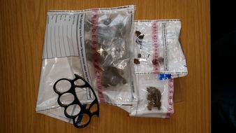 Polizeiinspektion Nienburg / Schaumburg: POL-NI: Zivilstreife stellt Mann mit Drogen im Bürgerpark