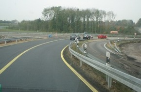 Polizei Düsseldorf: POL-D: ***Meldung aus dem Bereich der Autobahnpolizei*** Willich - Autobahnkreuz Neersen - Sicher und ohne Stau durch die Großbaustellen auf Autobahnen.