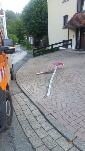 Polizeiinspektion Goslar: POL-GS: Verkehrsunfallflucht in Braunlage, in der Kolliestraße