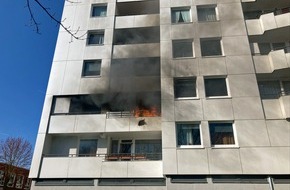 Polizei Mettmann: POL-ME: Balkonbrand im Hochhaus - Polizei ermittelt zur Brandursache - Ratingen - 2203073