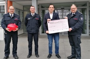 Freiwillige Feuerwehr Lügde: FW Lügde: Ein Nikolausgeschenk für Euskirchen