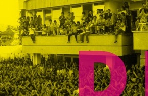 Deutschlandradio: „Die Botschaft“ - Fünfteiliger Politthriller-Podcast über den letzten Mauerfall Europas in Albanien
