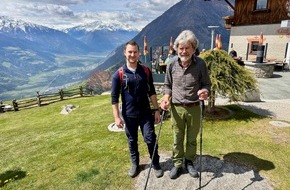 3 Plus Solutions GmbH & Co. KG: Was einer der innovativsten Unternehmer Lebachs von Bergsteiger-Legende Reinhold Messner gelernt hat / 3 Plus Solutions Geschäftsführer Marco Schröder auf Expedition mit einem der bekanntesten Bergsteiger der Welt