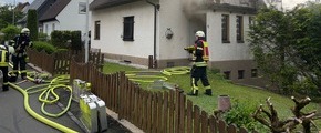 Feuerwehr Lennestadt: FW-OE: Wohnungsbrand in Grevenbrück - niemand verletzt