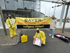 Proteste zur Bayer-Hauptversammlung: Ackergift bedroht indigene Völker