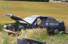 Polizeipräsidium Trier: POL-PPTR: Schwerer Verkehrsunfall auf der Hunsrückhöhenstraße
