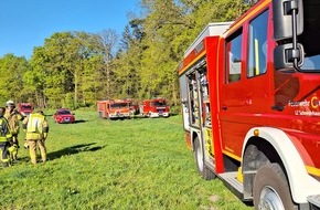 Feuerwehr Greven: FW-Greven: Waldbrand sorgt f&uuml;r Gro&szlig;einsatz.