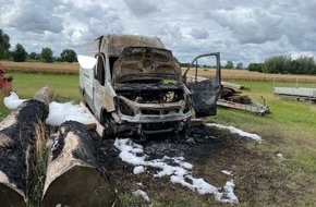 Polizeiinspektion Nienburg / Schaumburg: POL-NI: Transporter ausgebrannt