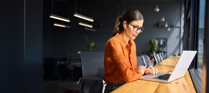 Reddit: Ende der Zurückhaltung: Auf Reddit diskutieren deutsche Frauen selbstbewusst über Finanzen