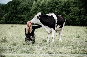 ANINOVA-Stiftung: ANINOVA-Stiftung f&ouml;rdert Lebenshof Schokuhminza aus Herne (NRW) mit 15.000 Euro