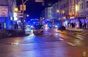 Feuerwehr Recklinghausen: FW-RE: Brand in einem Mehrfamilienhaus mit 21 Betroffenen - Feuerwehr und Rettungsdienst im Großeinsatz