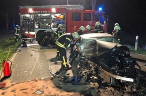 Freiwillige Feuerwehr der Stadt Goch: FF Goch: Vekehrsunfall auf der Kalkarer Straße