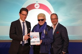 Reederei Peter Deilmann GmbH: Blau, blau, blau ist der Ozean: Heino macht die Katalogpräsentation der Reederei Peter Deilmann auf der ITB zum Hit