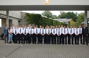 Kreispolizeibehörde Siegen-Wittgenstein: POL-SI: 29 neue Polizistinnen und Polizisten in Siegen-Wittgenstein begrüßt - #polsiwi