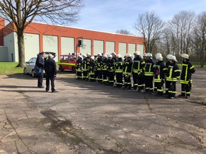 Feuerwehr Kalkar: Grundausbildung bei der Feuerwehr erfolgreich bestanden