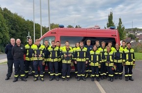 Freiwillige Feuerwehr Finnentrop: FW Finnentrop: Sicher kommunizieren im Einsatz: 18 neue Sprechfunker