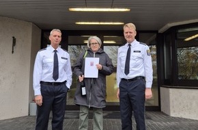 PD Rheingau-Taunus - Polizeipräsidium Westhessen: POL-RTK: Bankmitarbeiterin nach vereiteltem Betrug von Polizei belobigt
