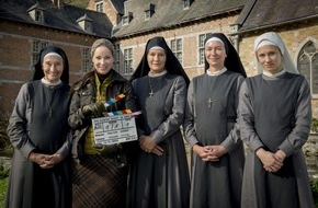 ZDF: ZDF dreht Komödie "Das Kloster bleibt im Dorf"  Mit Suzanne von Borsody und Alina Levshin als Nonnen (FOTO)
