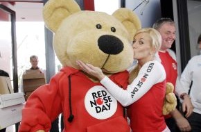 ProSieben: Charlotte Engelhardt: "Helfen Sie Kindern in Not!" / Große Aktionswoche für den RED NOSE DAY 2007 ab 17. Dezember