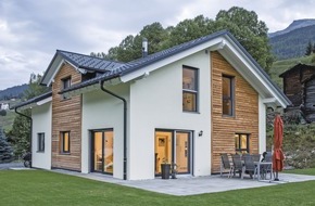 WeberHaus GmbH & Co. KG: Einfamilienhaus mit gelungenem Materialmix