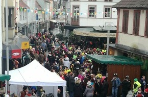 Polizeidirektion Neustadt/Weinstraße: POL-PDNW: Faschingsumzug trotz regnerischen Wetter in Grünstadt erfolgreich gefeiert