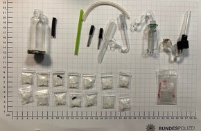 Bundespolizeidirektion Sankt Augustin: BPOL NRW: 14 Tütchen Crystal Meth bei sich und Widerstand geleistet - Bundespolizei nimmt 33-Jährigen vorläufig fest