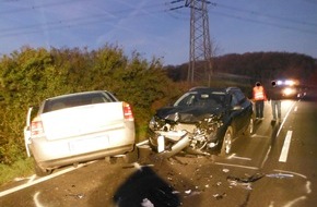 Polizei Düren: POL-DN: Überholversuch endete mit größerer Karambolage