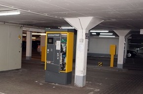 Polizei Minden-Lübbecke: POL-MI: Drei Parkscheinautomaten aufgebrochen