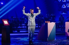 ProSieben: Joko gewinnt seine Show zurück / "Wer stiehlt Svenrik die Show?" glänzt am Sonntag mit starken 19,3 Prozent Marktanteil