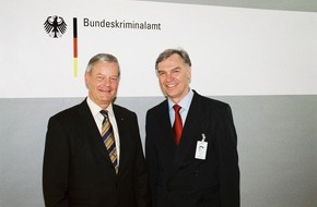 Bundeskriminalamt: BKA: VORSITZENDER DER INNENMINISTERKONFERENZ BESUCHT BUNDESKRIMINALAMT