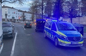 Polizei Aachen: POL-AC: Zeugen nach Verkehrsunfall in der Limburger Stra&szlig;e gesucht