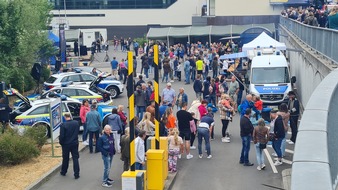 Polizeidirektion Trier: POL-PDTR: Tag der offenen Tür der Polizei Idar-Oberstein - Ein voller Erfolg!