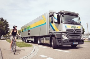 EDEKA ZENTRALE Stiftung & Co. KG: Abbiegeassistent bei EDEKA: Neues honorarfreies Bildmaterial für Journalisten