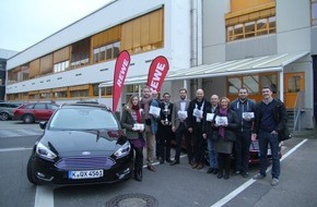 Ford-Werke GmbH: Sparen beim Fahren: REWE Spritsparmeisterschaft: REWE West kürt Gewinner der ECO-Driving-Kampagne. (FOTO)