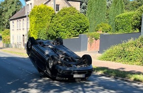Polizei Bochum: POL-BO: Alleinunfall in Eppendorf: Fahrzeug überschlägt sich