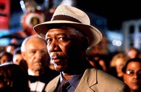 TELE 5: Morgan Freeman im TELE 5-Interview:  "Eine junge Frau wollte, dass ich meinen Namen auf ihre nackten Brüste schreibe" (mit Bild)