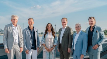Klüh Service Management GmbH: Sommerliche Bordparty / Traditionelle Klüh-Feier mit 650 Gästen auf der MS RheinGalaxie