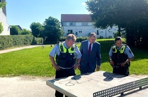 Polizeipräsidium Hamm: POL-HAM: Finale der Bezirksstreife 2024: Polizeipräsident Thomas Kubera in Herringen und Uentrop