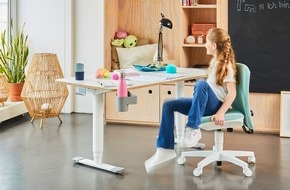 Aktion Gesunder R&uuml;cken e. V.: Schule, Sitzen, Schmerzen: Wie Eltern den Kinderr&uuml;cken optimal sch&uuml;tzen