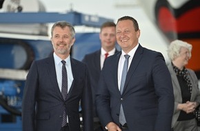 AIDA Cruises: AIDA Pressemeldung: Kopenhagen setzt auf Landstrom: AIDAnova als erstes Kreuzfahrtschiff am Netz