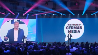 MADSACK Mediengruppe: "Die n&auml;chsten drei bis f&uuml;nf Jahre entscheiden &uuml;ber die n&auml;chsten drei bis f&uuml;nf Jahrzehnte im Journalismus." - Thomas D&uuml;ffert er&ouml;ffnet Summit "The Future of German Media"