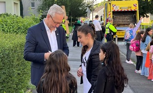 Polizei Dortmund: POL-DO: Schulanfang 2023 in Dortmund - Polizeipräsident: "Schulkinder sind gute Vorbilder im Straßenverkehr"