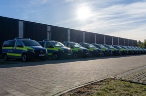 Ministerium für Inneres, Bau und Digitalisierung Mecklenburg-Vorpommern: IM-MV: 14 neue Funkstreifenwagen Transporter für die Landepolizei