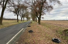 Polizeiinspektion Emsland/Grafschaft Bentheim: POL-EL: Breddenberg - Zeugen nach illegaler Entsorgung von Altreifen gesucht (Straße geändert)